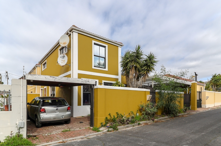 To Let 2 Bedroom Property for Rent in Claremont Western Cape